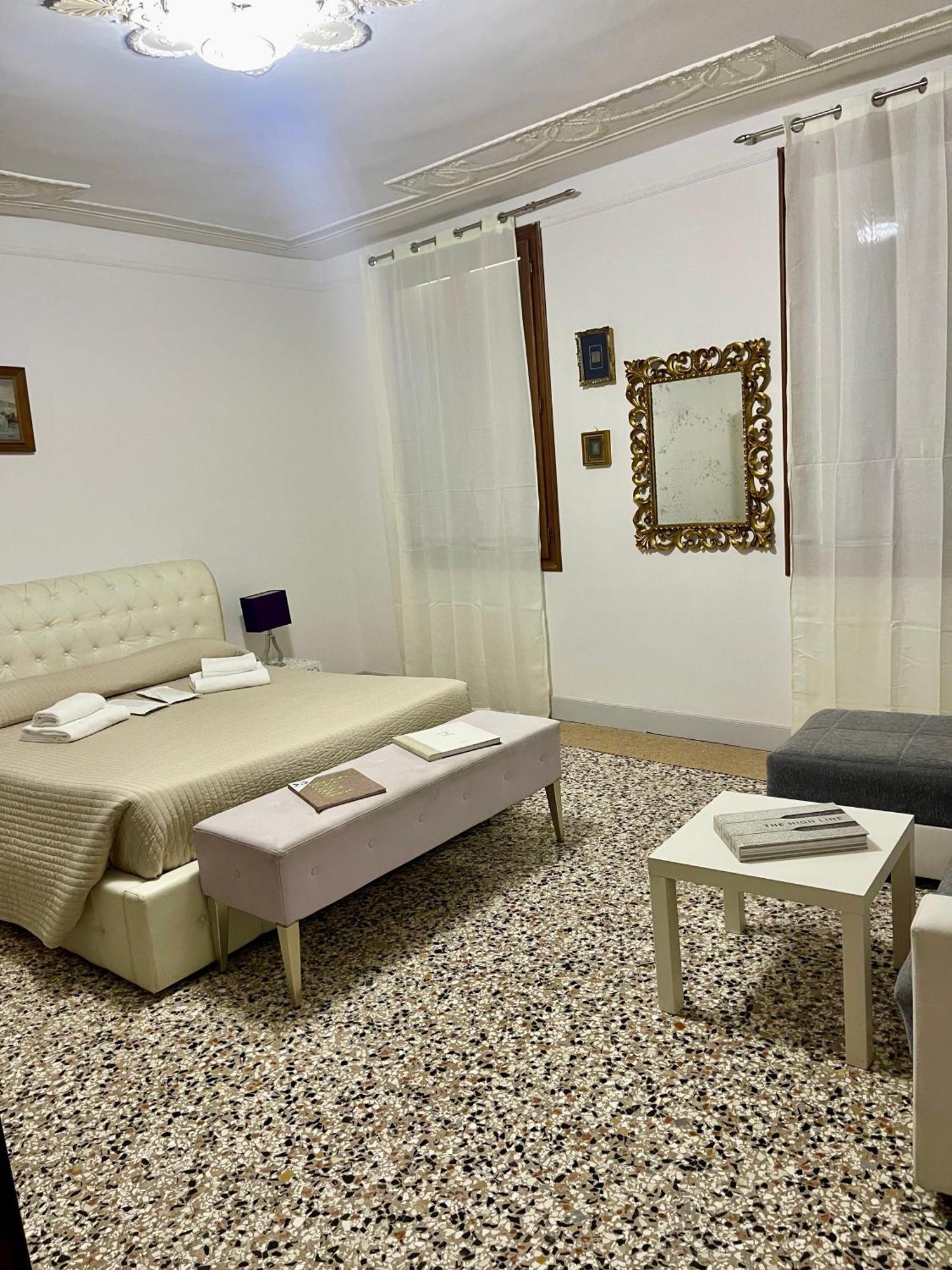 The B Collection - San Marco Riva Schiavoni Lägenhet Venedig Exteriör bild