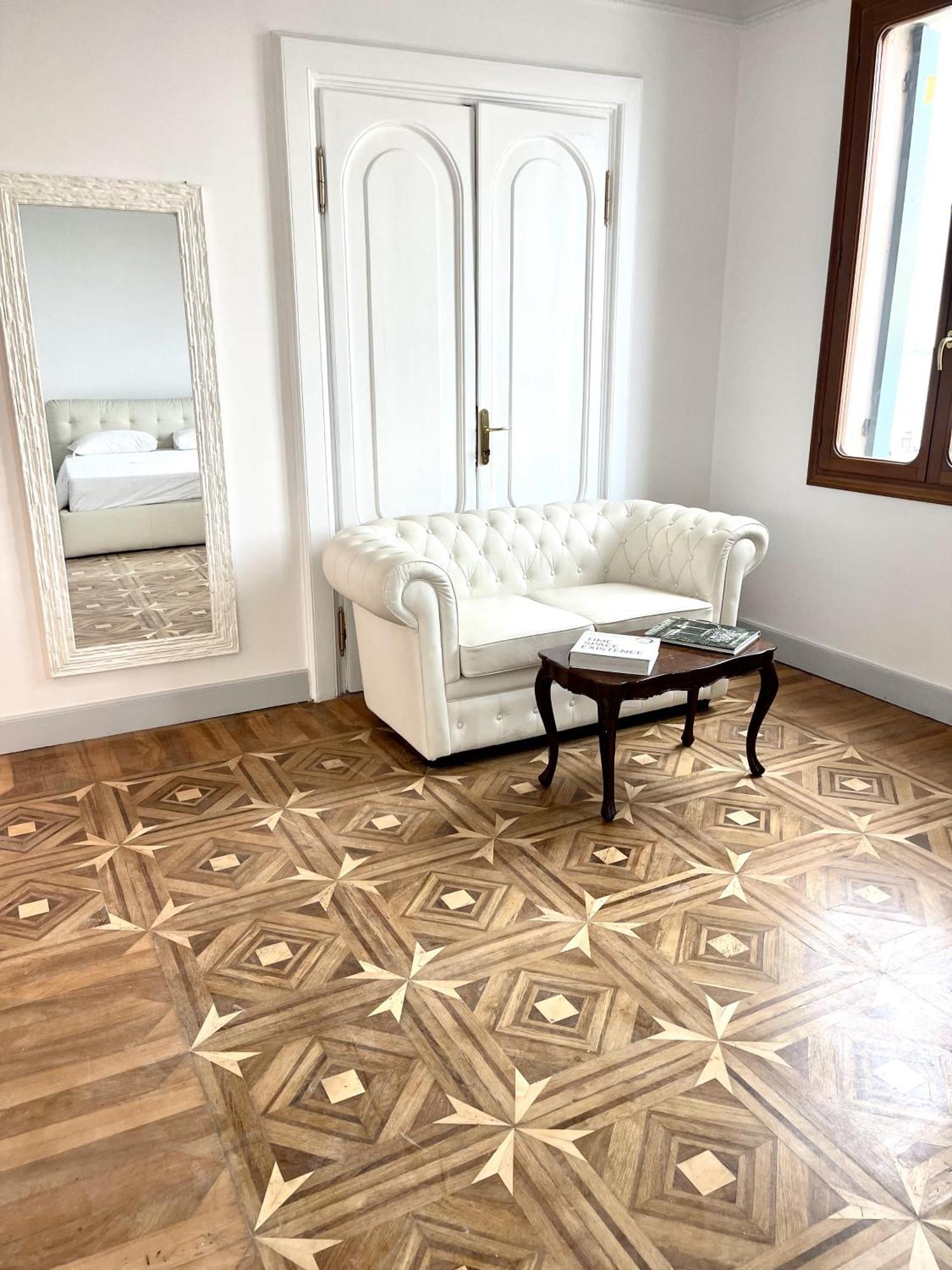 The B Collection - San Marco Riva Schiavoni Lägenhet Venedig Exteriör bild