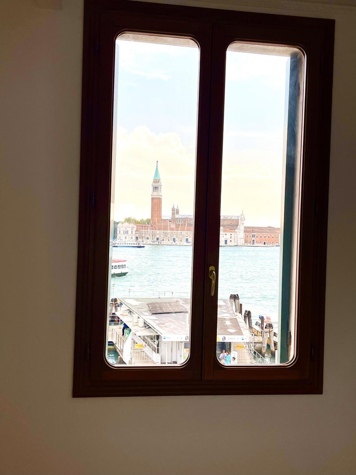 The B Collection - San Marco Riva Schiavoni Lägenhet Venedig Exteriör bild